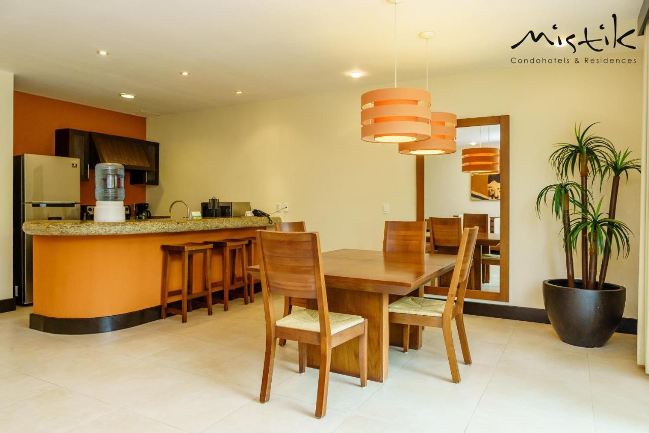 Pueblito Escondido By Mistik Vacation Rentals プレヤデルカーメン エクステリア 写真
