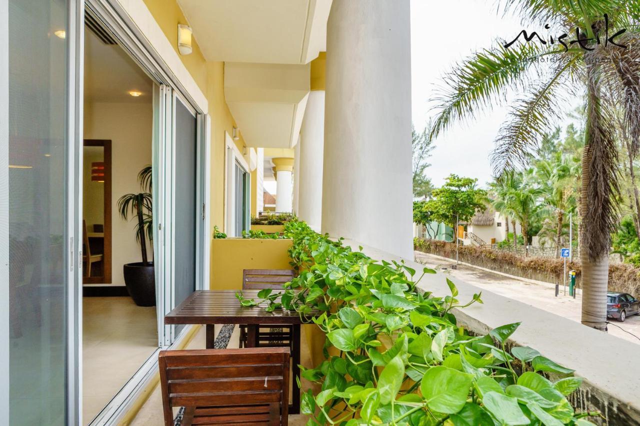 Pueblito Escondido By Mistik Vacation Rentals プレヤデルカーメン エクステリア 写真
