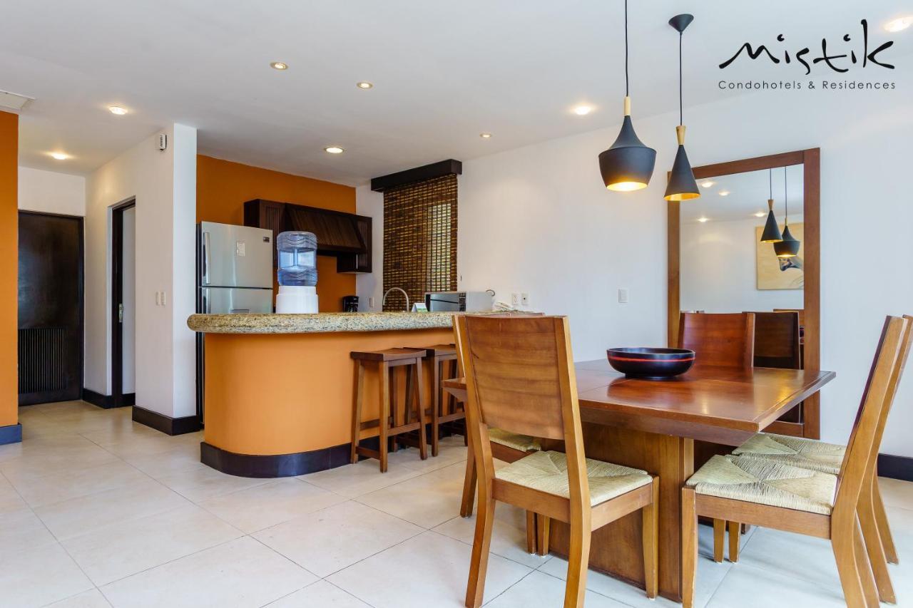 Pueblito Escondido By Mistik Vacation Rentals プレヤデルカーメン エクステリア 写真